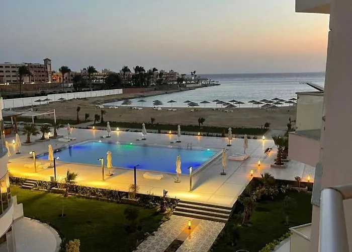ساحرة شقة