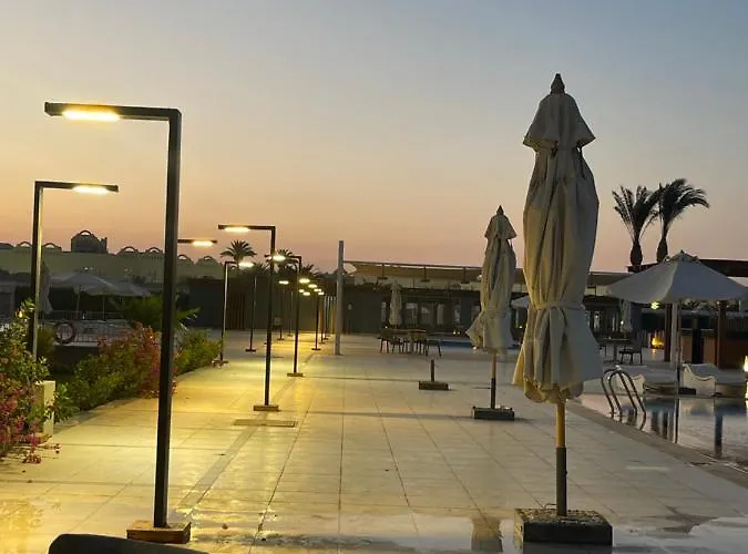 ساحرة